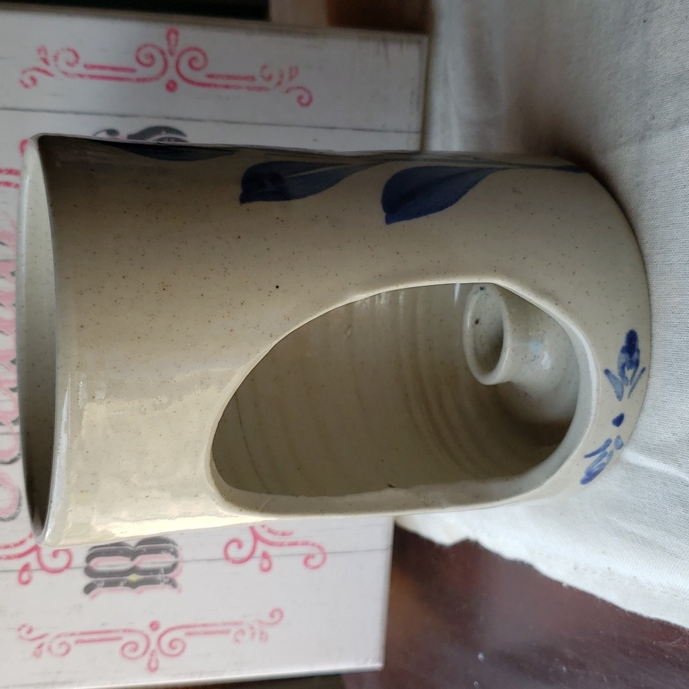 Williamsburg 2002 candle holder 7in